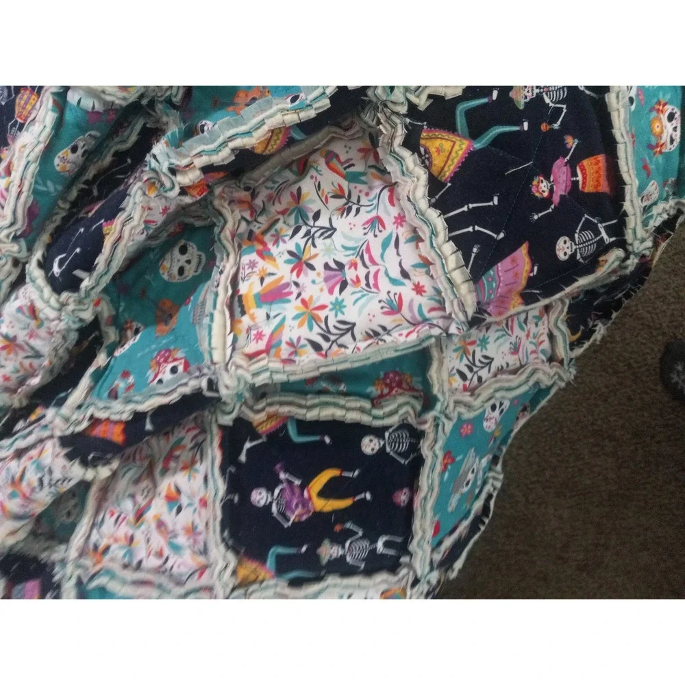 Handmade Rag Quilt, Throw - Dia‎ de Los Muertos Theme